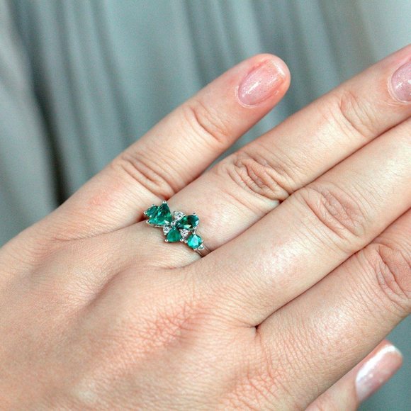 Natural Alexandrite Diamond 18k White Gold Ring - Picture 2 of 6